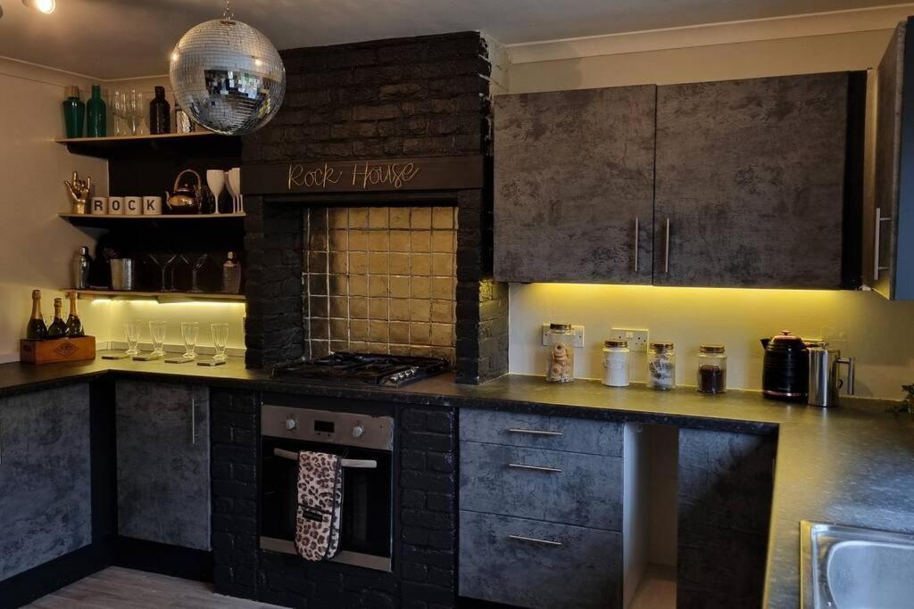 Вілла Rock House Deal Kent, Central Eclectic Boho Seaside Екстер'єр фото